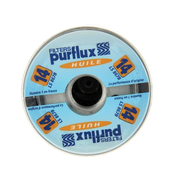 La qualité des Filtres PURFLUX est reconnue et homologuée depuis plus de
50 ans par les plus grands constructeurs.
Le filtre à huile assure une fonction essentielle au bon fonctionnement dumoteur car il permet d'épurer en permanence l'huile en retenant les
impuretés d'origines externe ou interne telles que les particules
abrasives dues à l'usure normale des organes, les poussières et les
résidus de combustion. Purflux conseille le remplacement du filtre à huileau moins une fois par an ou tous les 20 000km.
