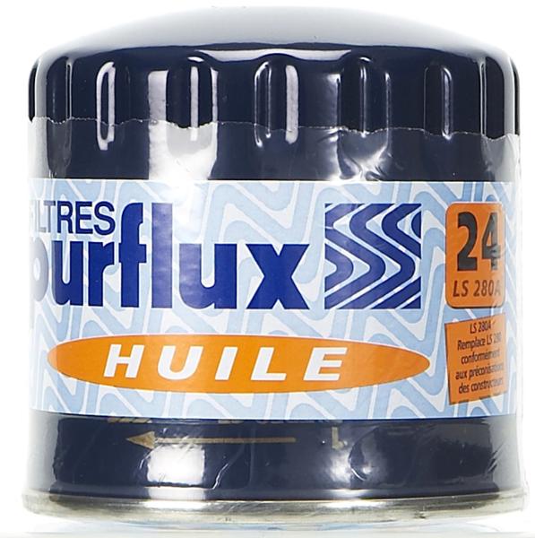 La qualité des Filtres PURFLUX est reconnue et homologuée depuis plus de
50 ans par les plus grands constructeurs.
Le filtre à huile assure une fonction essentielle au bon fonctionnement dumoteur car il permet d'épurer en permanence l'huile en retenant les
impuretés d'origines externe ou interne telles que les particules
abrasives dues à l'usure normale des organes, les poussières et les
résidus de combustion. Purflux conseille le remplacement du filtre à huileau moins une fois par an ou tous les 20 000km.
